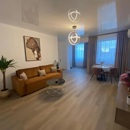 Appartement Building Stefan Ii *